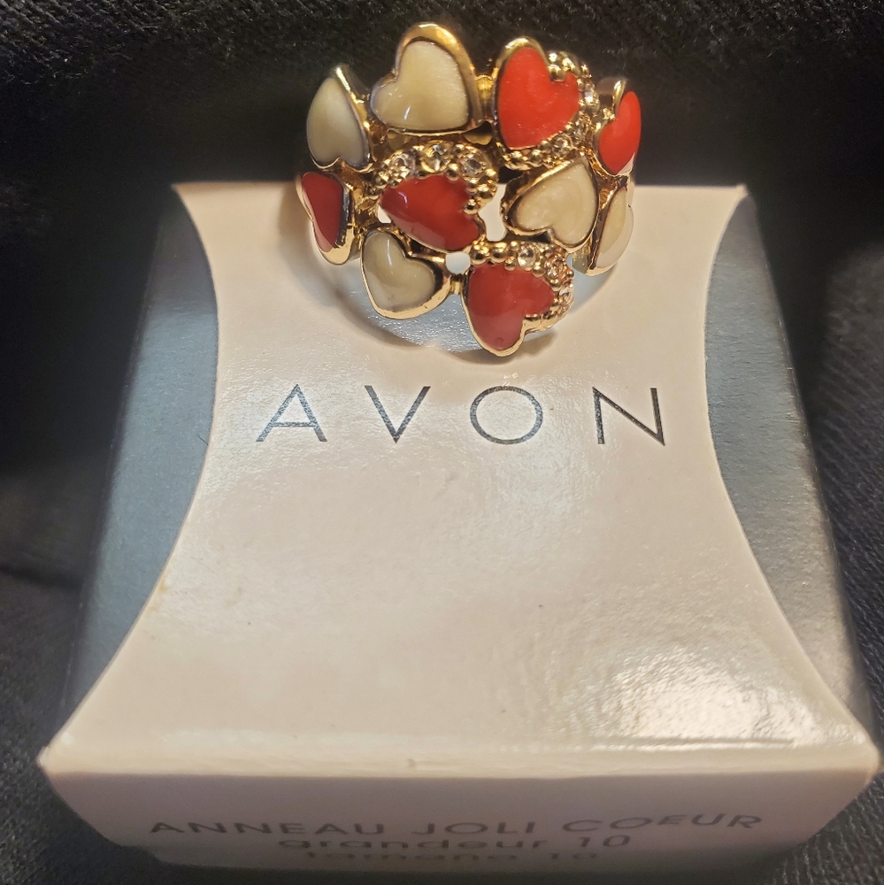 AVON 2013 Size 10 Embellished Heart Vand Ring With Box